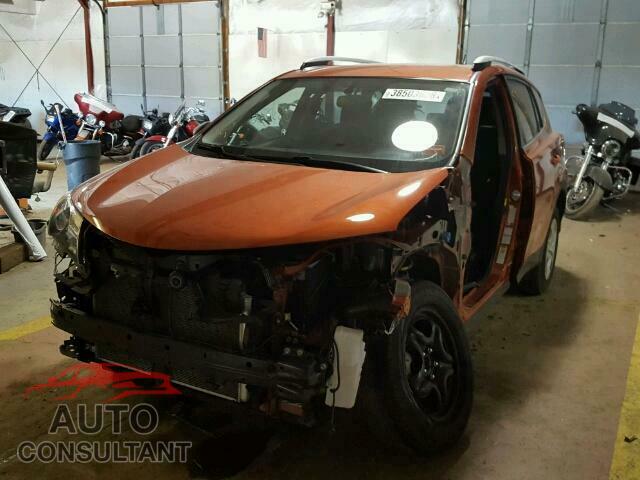 TOYOTA RAV4 LE 2015 - JTMBFREV2FJ030880
