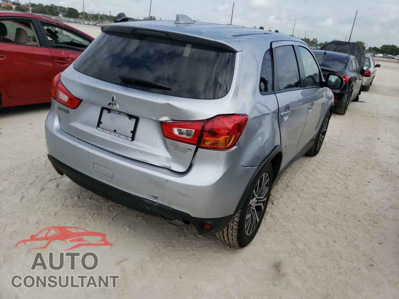 MITSUBISHI OUTLANDER 2017 - JA4AP3AU5HZ012133