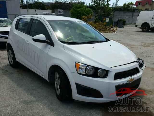 CHEVROLET SONIC 2016 - 1G1JA6SH9G4173583