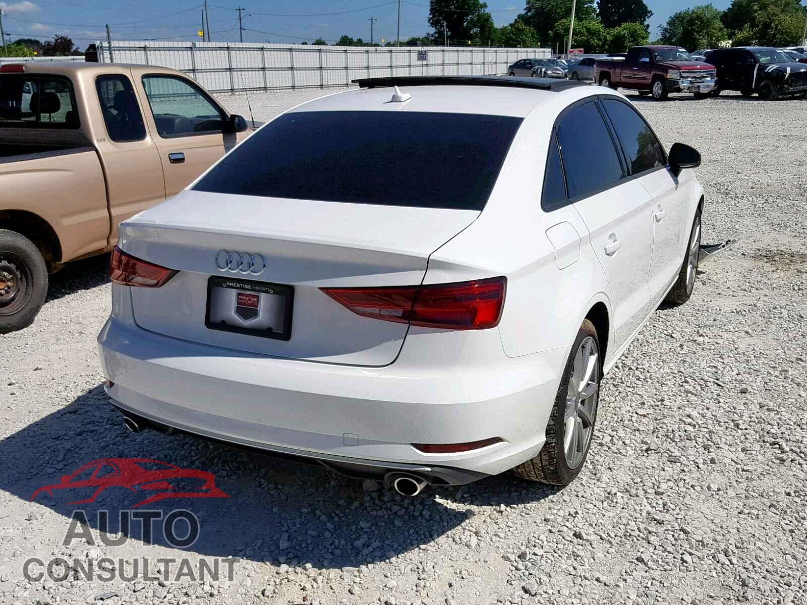 AUDI A3 2018 - WAUB8GFF5J1026429