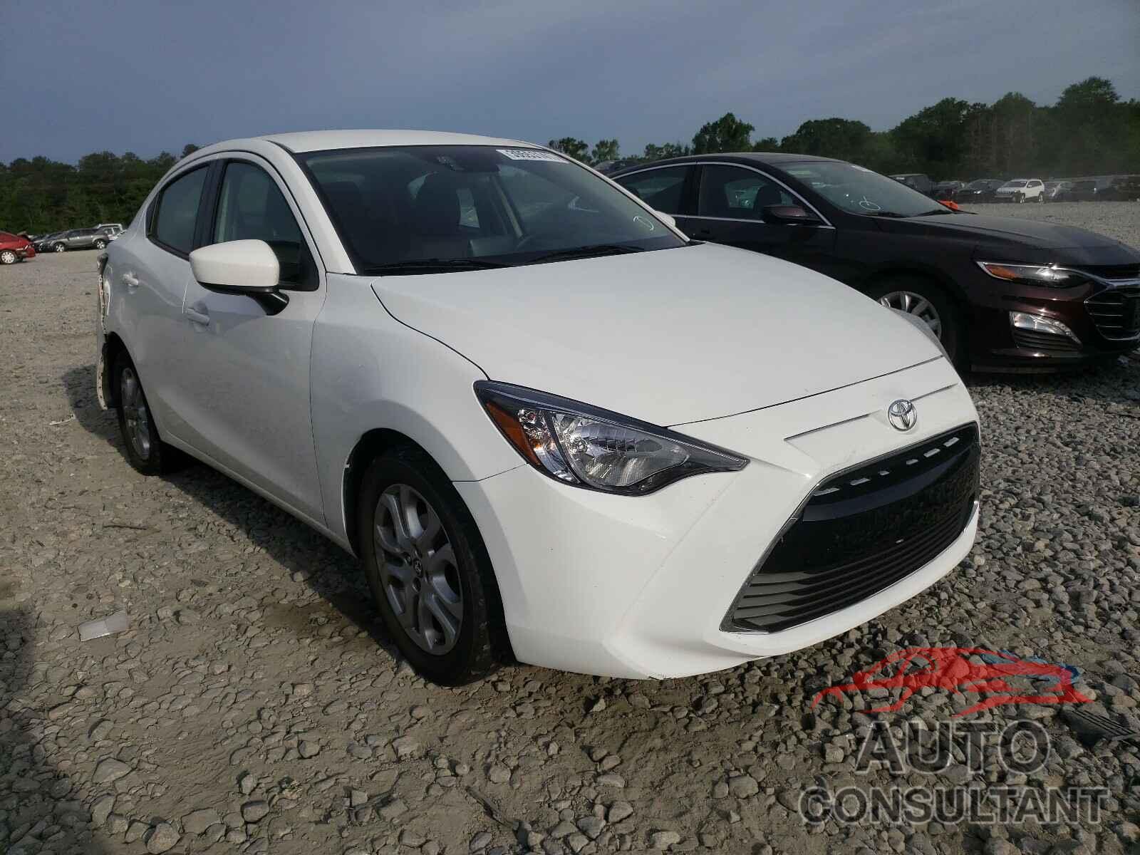 TOYOTA YARIS 2017 - 3MYDLBYV0HY185223