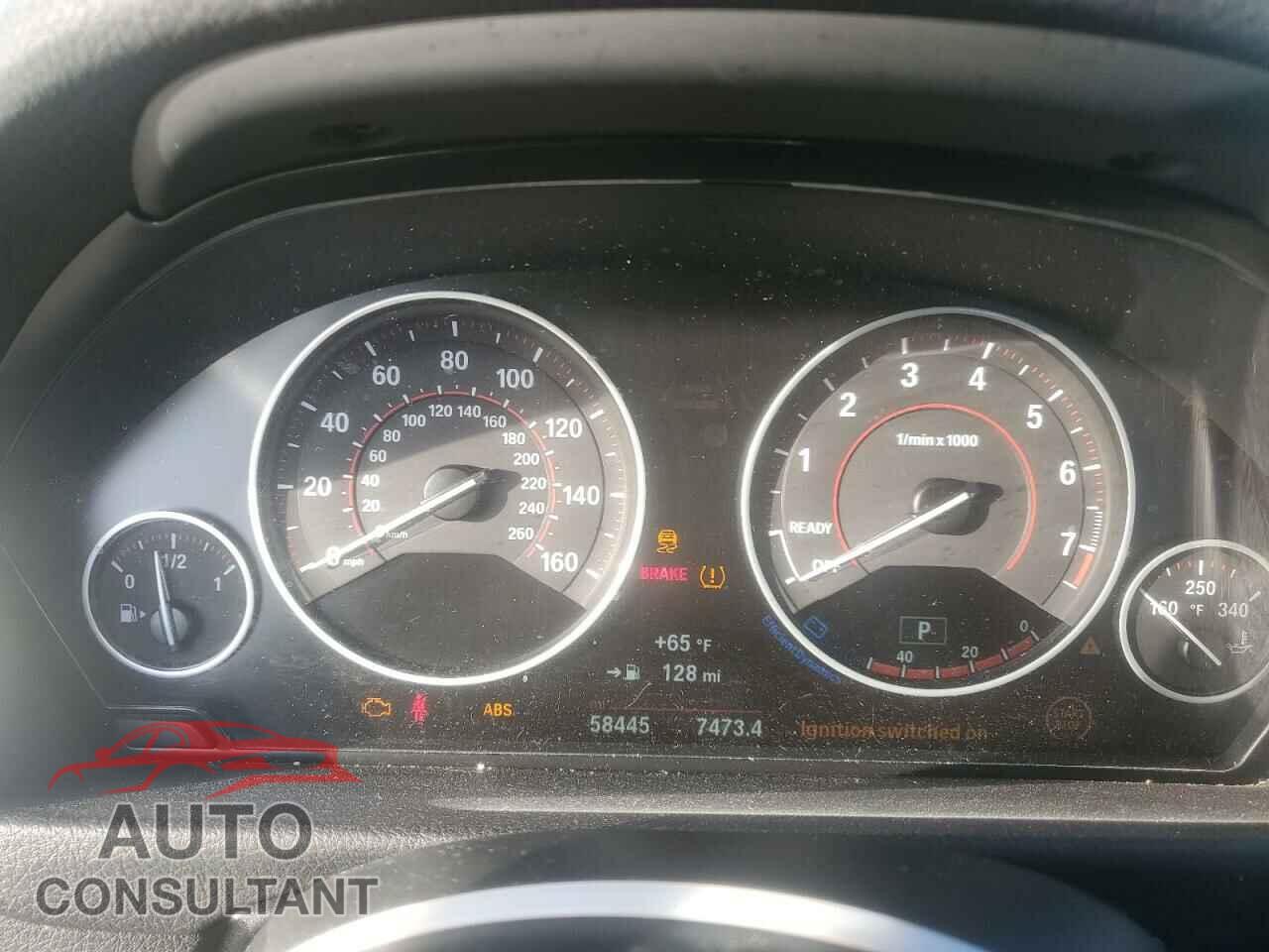 BMW 3 SERIES 2016 - WBA8E9G50GNU28834