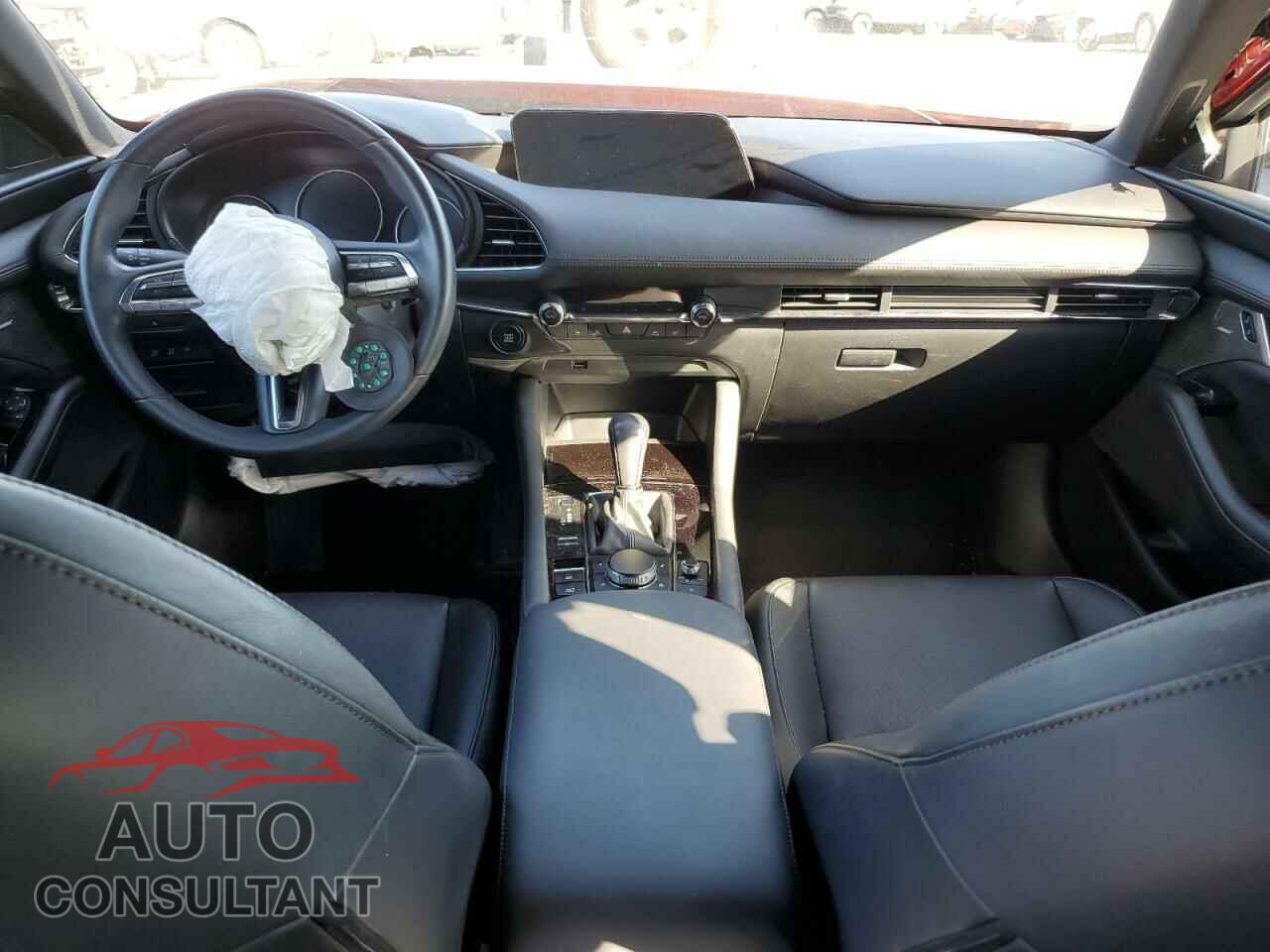 MAZDA 3 2019 - JM1BPANM2K1137265