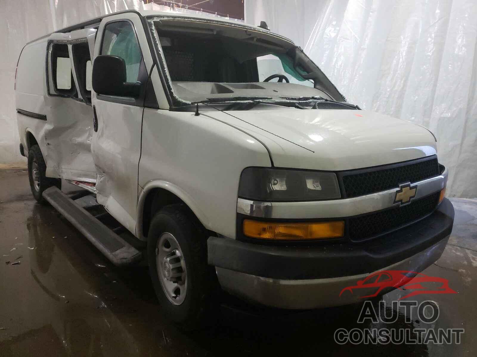 CHEVROLET EXPRESS 2019 - 1GCWGAFG9K1279686