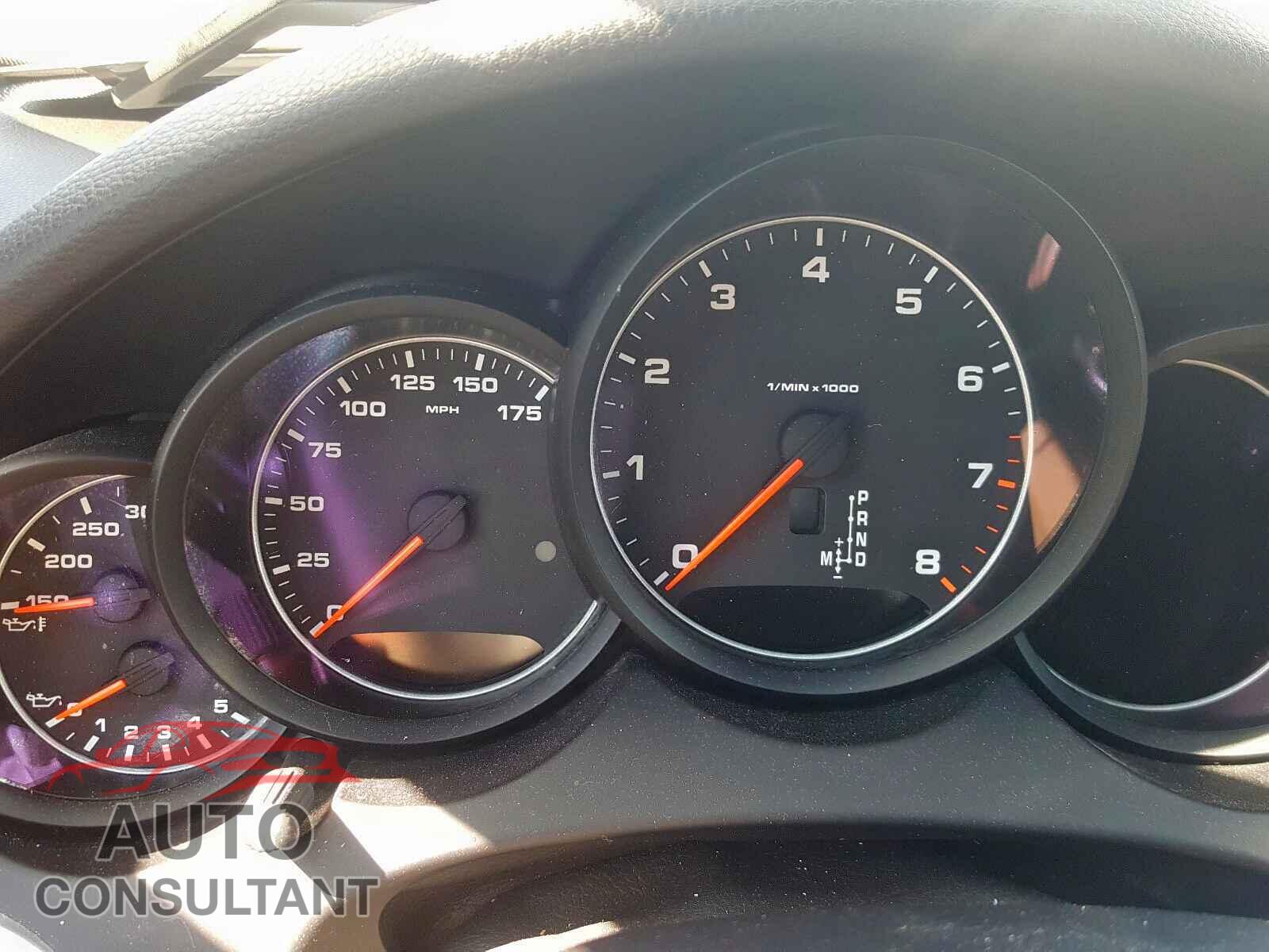 PORSCHE CAYENNE 2016 - WP1AA2A28GLA11042