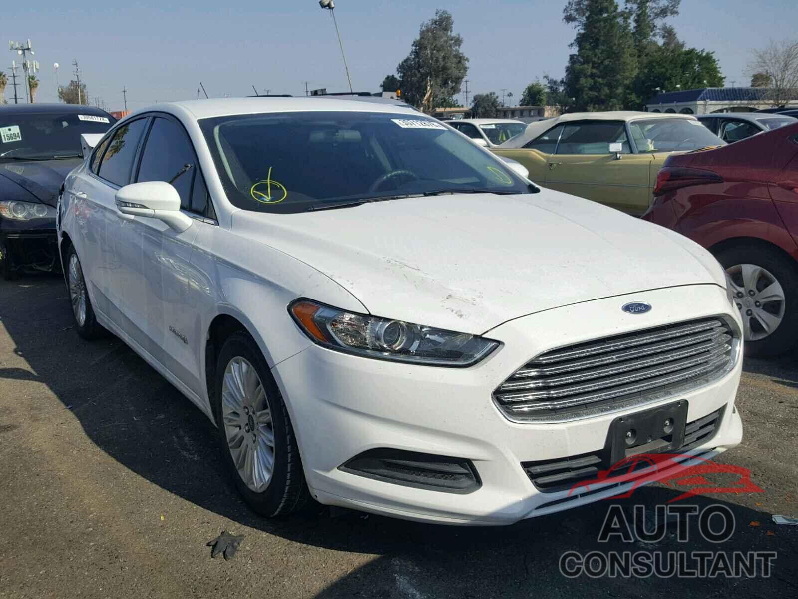 FORD FUSION 2015 - 3FA6P0LU2FR183436