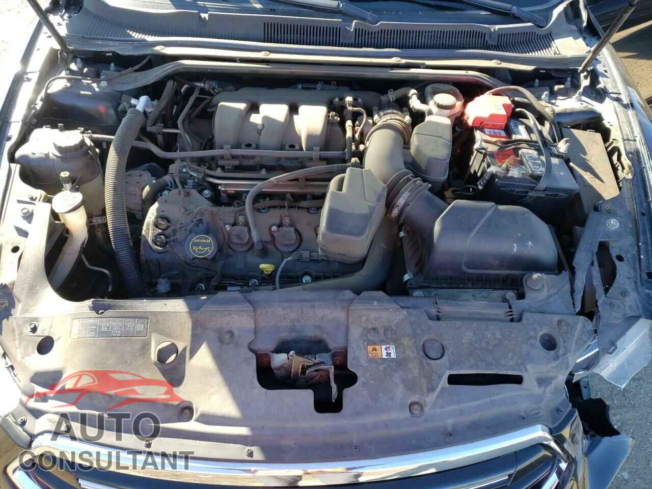 FORD TAURUS 2017 - 1FAHP2F89HG123506