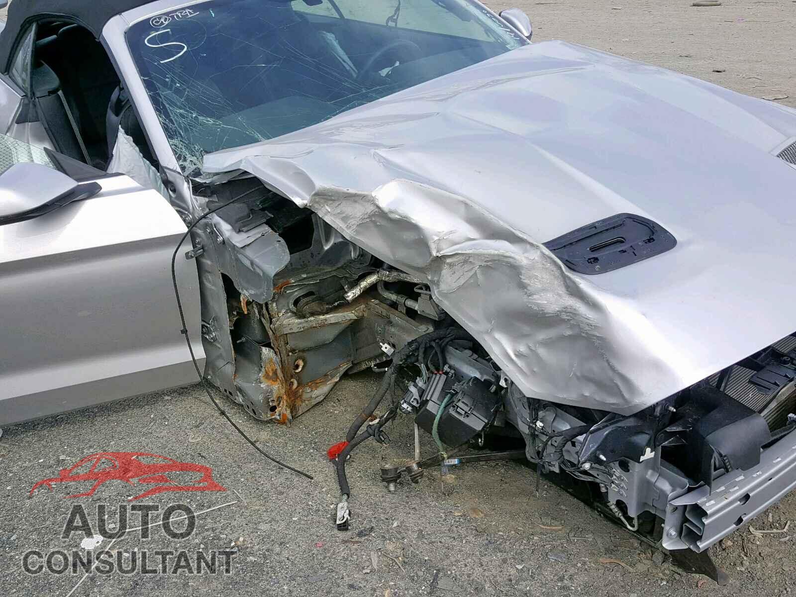 FORD MUSTANG 2019 - 1FATP8UH2K5109465