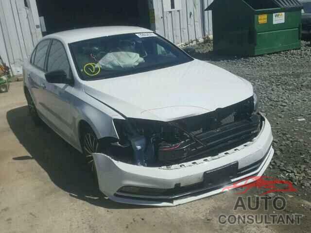 VOLKSWAGEN JETTA 2015 - 3VWD17AJ4FM327180