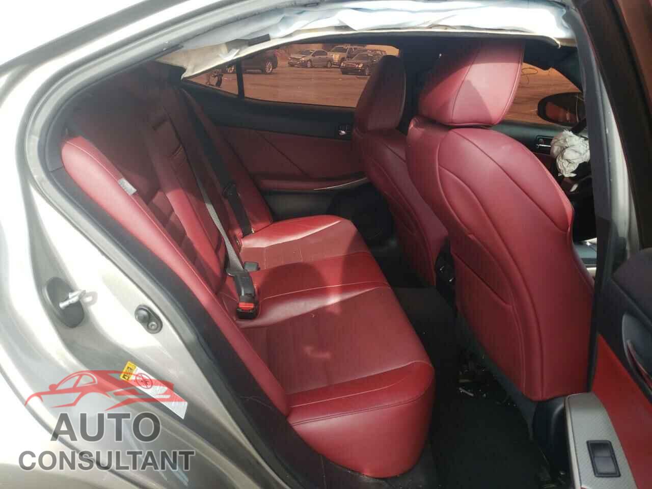 LEXUS IS 2016 - JTHBA1D20G5008568