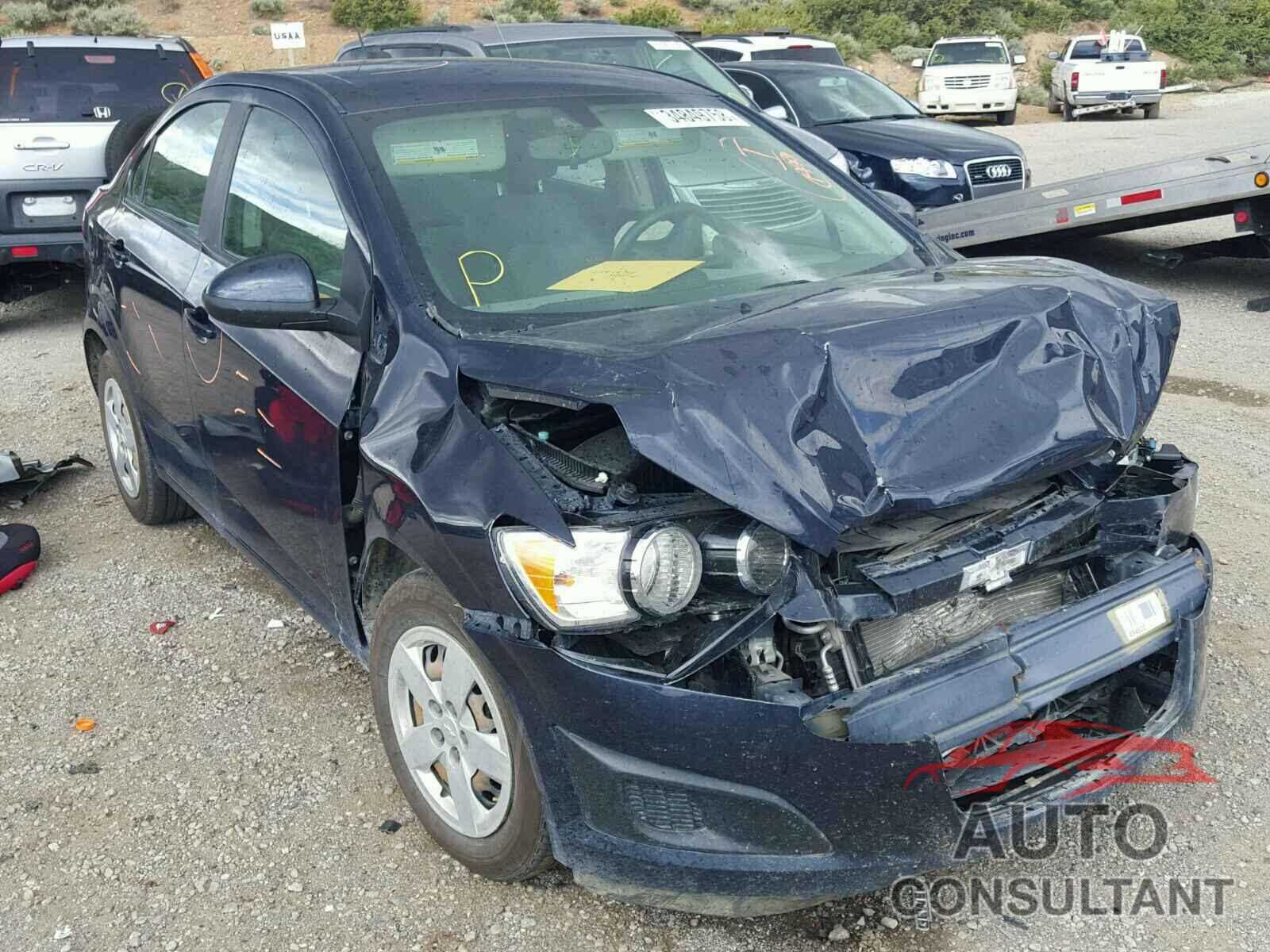CHEVROLET SONIC 2015 - 1G1JA5SH8F4156296
