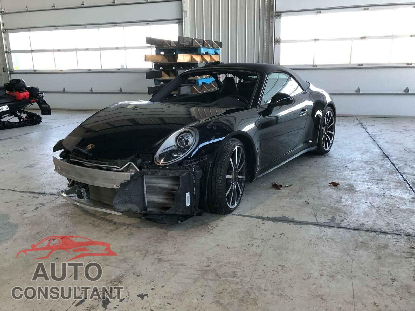 PORSCHE 911 2018 - WP0CB2A94JS147315
