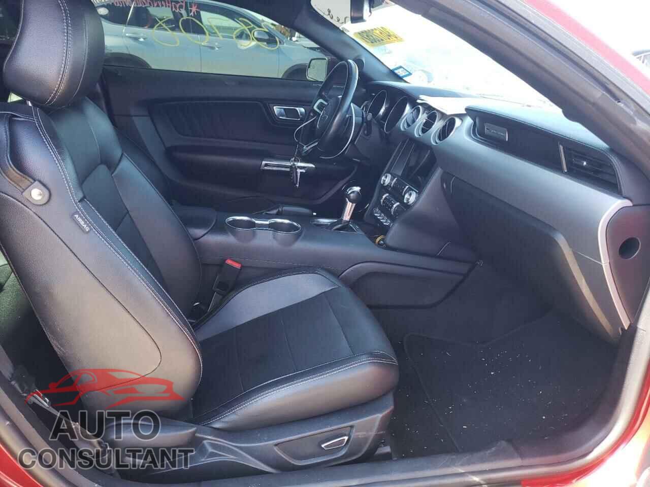 FORD MUSTANG 2018 - 1FA6P8CF3J5184526
