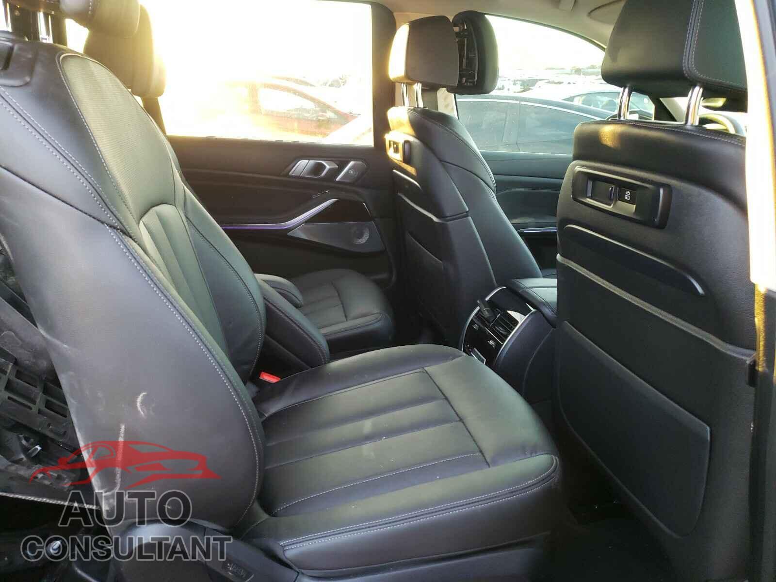 BMW X7 2020 - 5UXCW2C06L9C00255