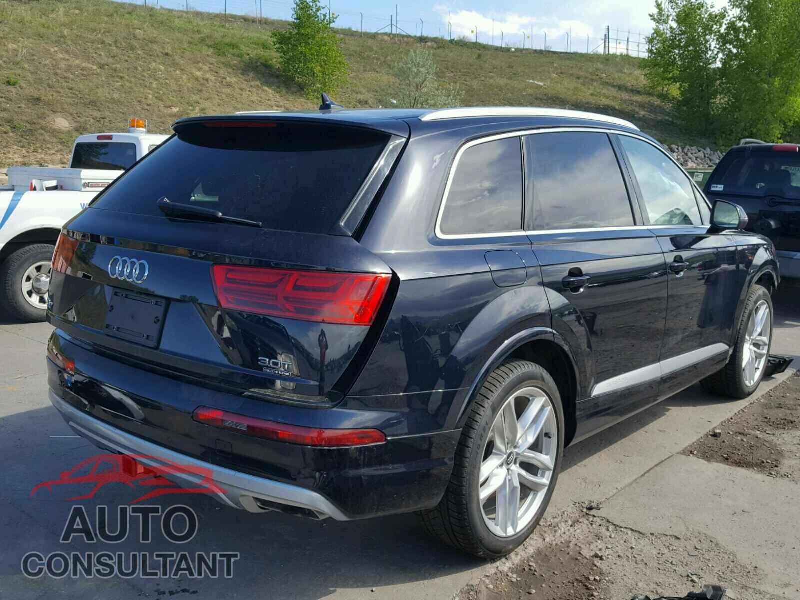 AUDI Q7 2017 - WA1VAAF72HD034114