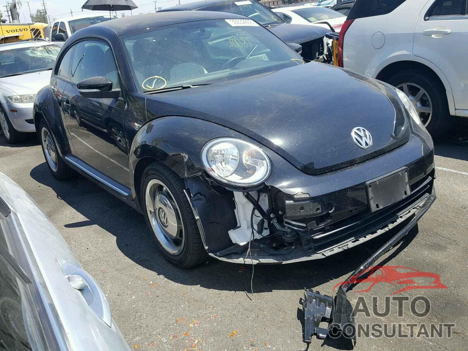 VOLKSWAGEN BEETLE 2015 - 3VWF17ATXFM608698