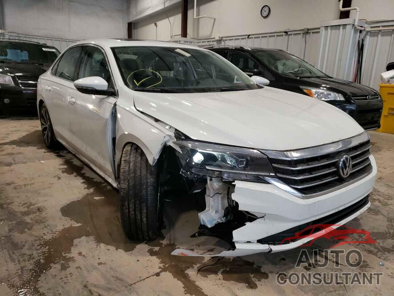 VOLKSWAGEN PASSAT 2020 - 1VWCA7A37LC002808