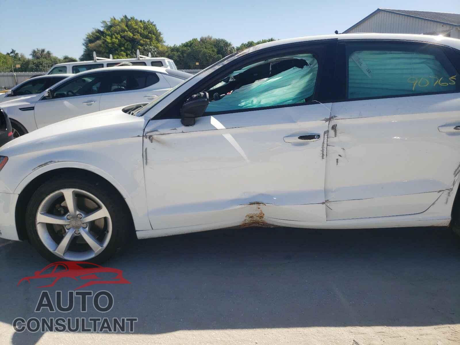 AUDI A3 2016 - WAUB8GFF3G1026647