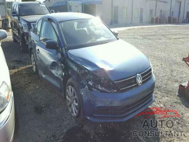 VOLKSWAGEN JETTA 2015 - 3VWD17AJ3FM353947