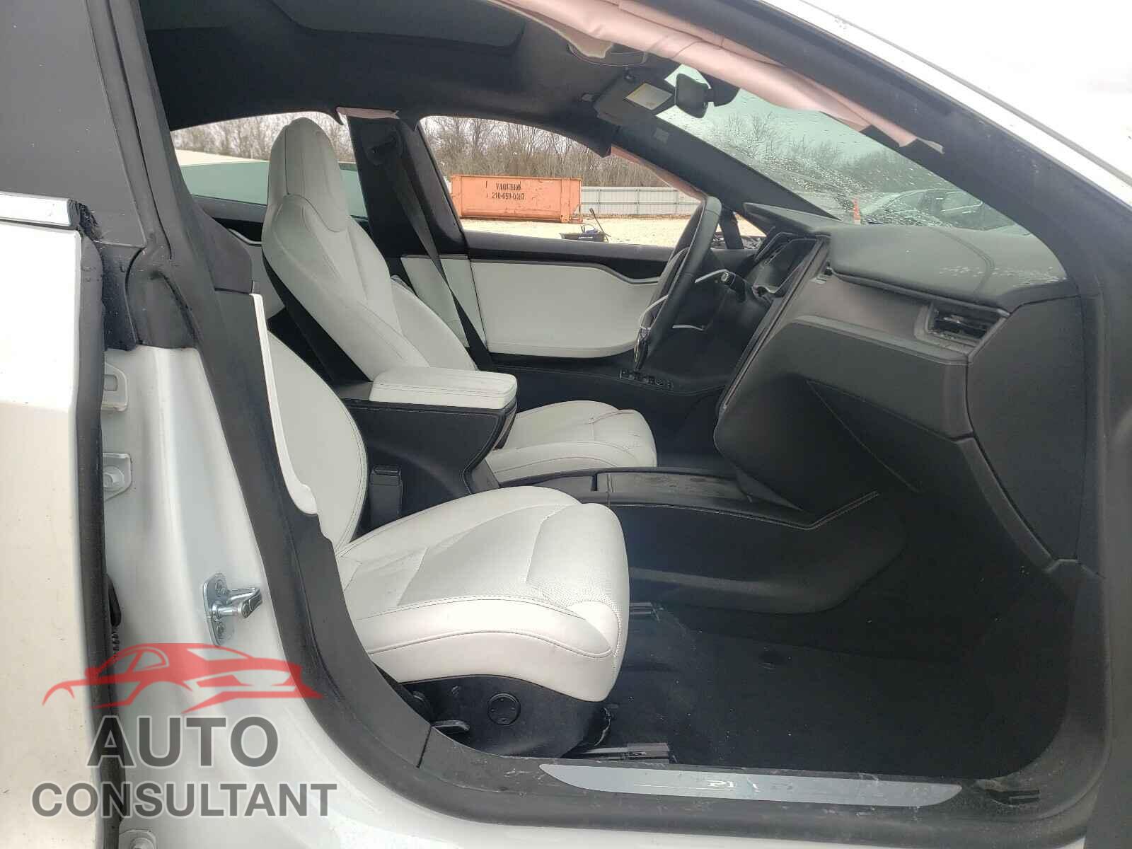 TESLA MODEL S 2018 - 5YJSA1E43JF293192