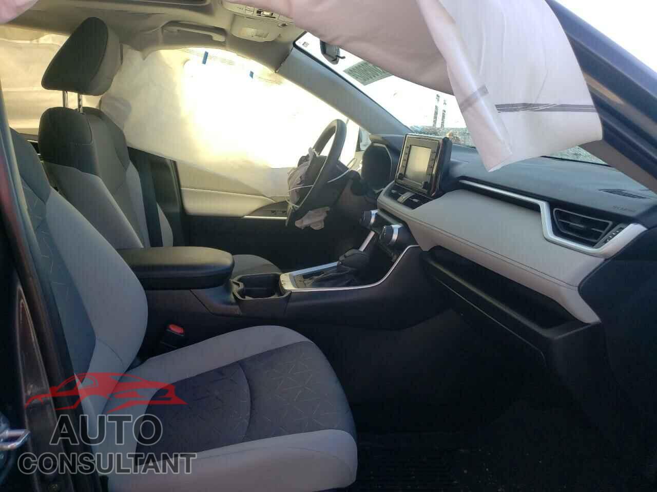 TOYOTA RAV4 2021 - 2T3W1RFV2MC100795