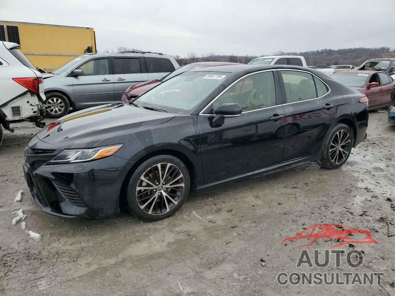 TOYOTA CAMRY 2018 - JTNB11HK4J3030275