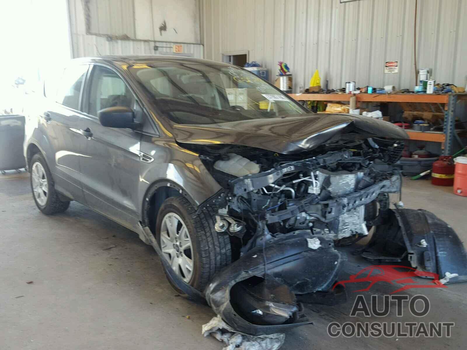 FORD ESCAPE 2015 - 1FMCU0F77FUB68592