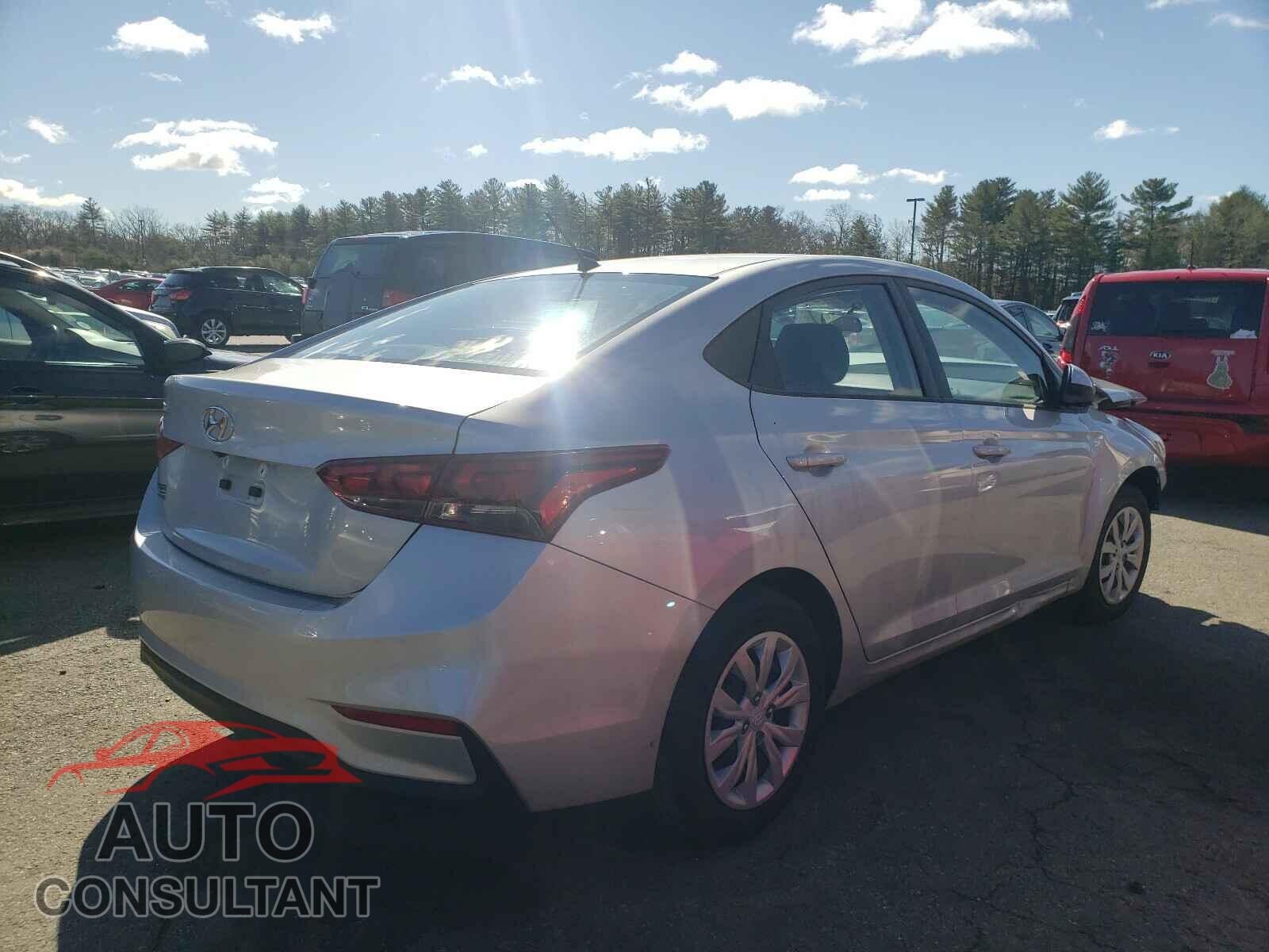 HYUNDAI ACCENT 2019 - 3KPC24A31KE052948