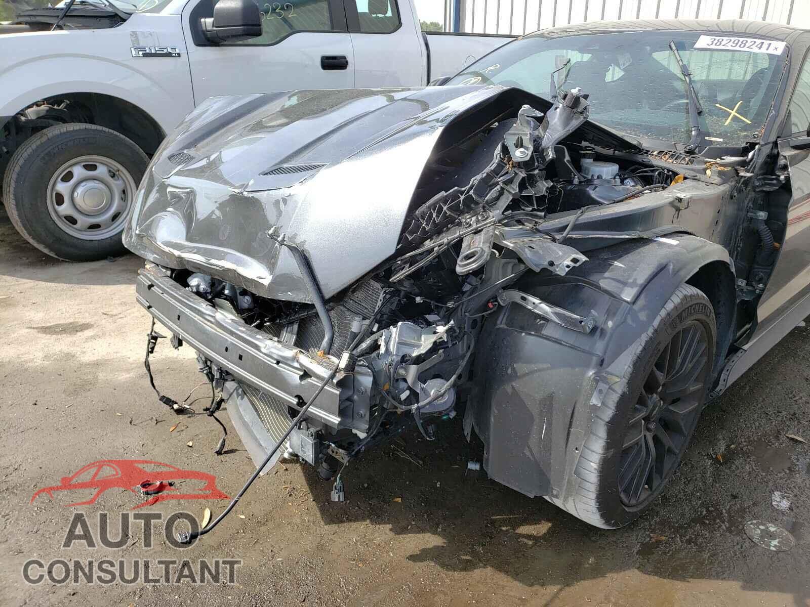 FORD MUSTANG 2019 - 1FA6P8CF0K5124589