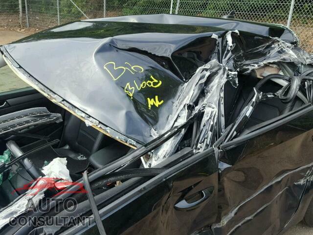 VOLKSWAGEN PASSAT 2015 - 1VWAT7A33FC033771