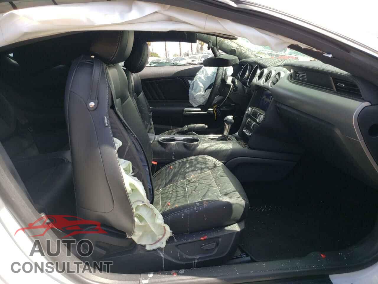 FORD MUSTANG 2020 - 1FA6P8TH9L5147615