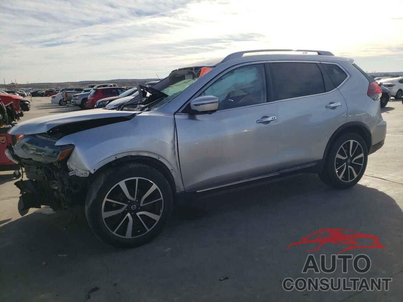 NISSAN ROGUE 2019 - 5N1AT2MT0KC760616