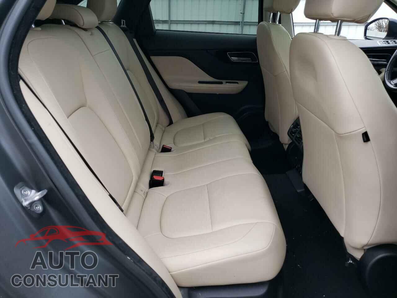 JAGUAR F-PACE 2017 - SADCS2BV5HA046946
