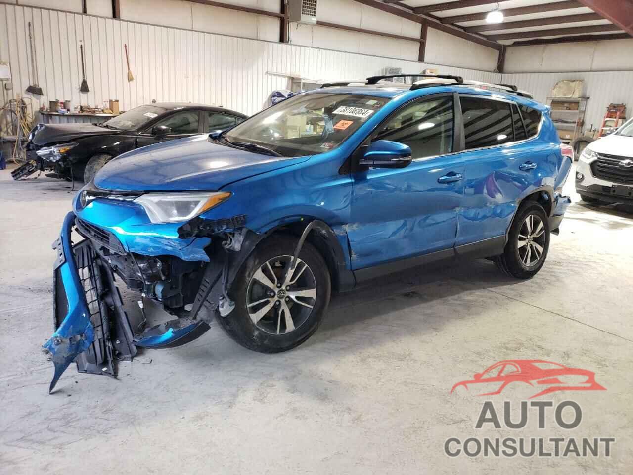 TOYOTA RAV4 2017 - JTMWFREV4HD093174
