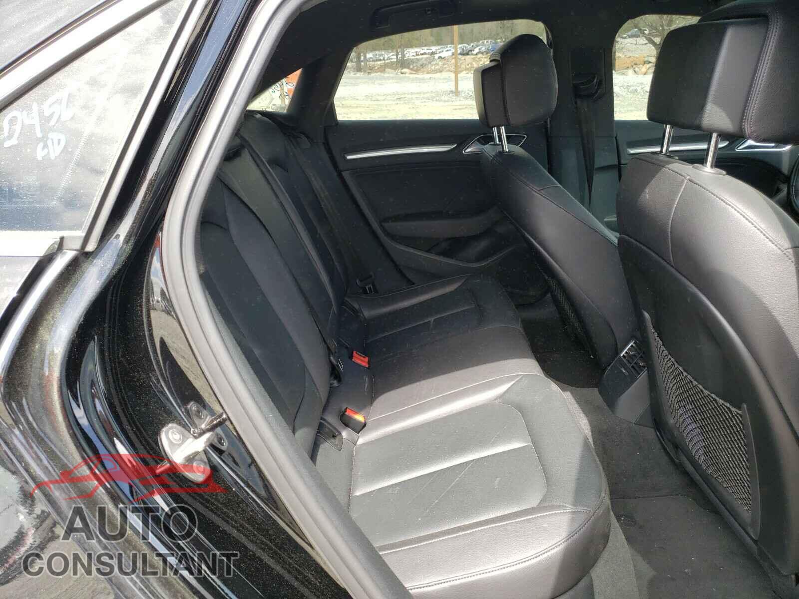 AUDI A3 2017 - WAUJ8GFF7H1026678