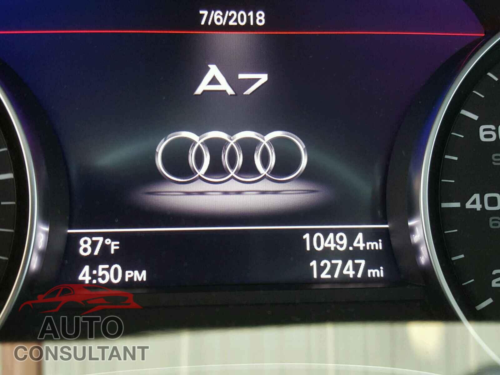 AUDI A7 2017 - WAUW2AFC6HN013228
