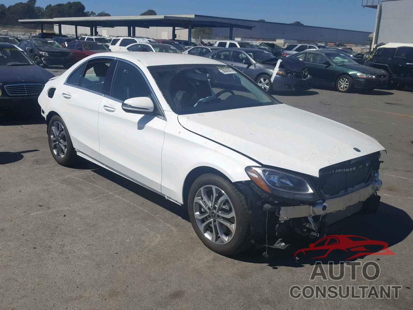 MERCEDES-BENZ C300 2017 - 55SWF4JBXHU215008