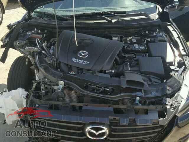 MAZDA 3 2017 - 3MZBN1U71HM132875