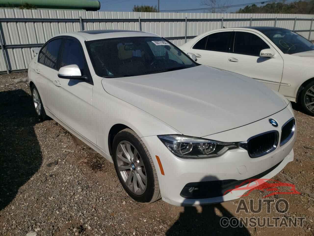 BMW 3 SERIES 2018 - WBA8E1G56JNU92059