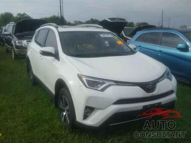 TOYOTA RAV4 2017 - JTMWFREV8HJ713638