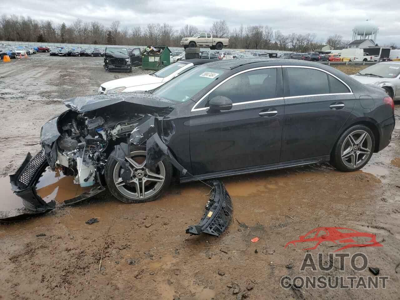 MERCEDES-BENZ A-CLASS 2021 - W1K3G4FB4MJ271321