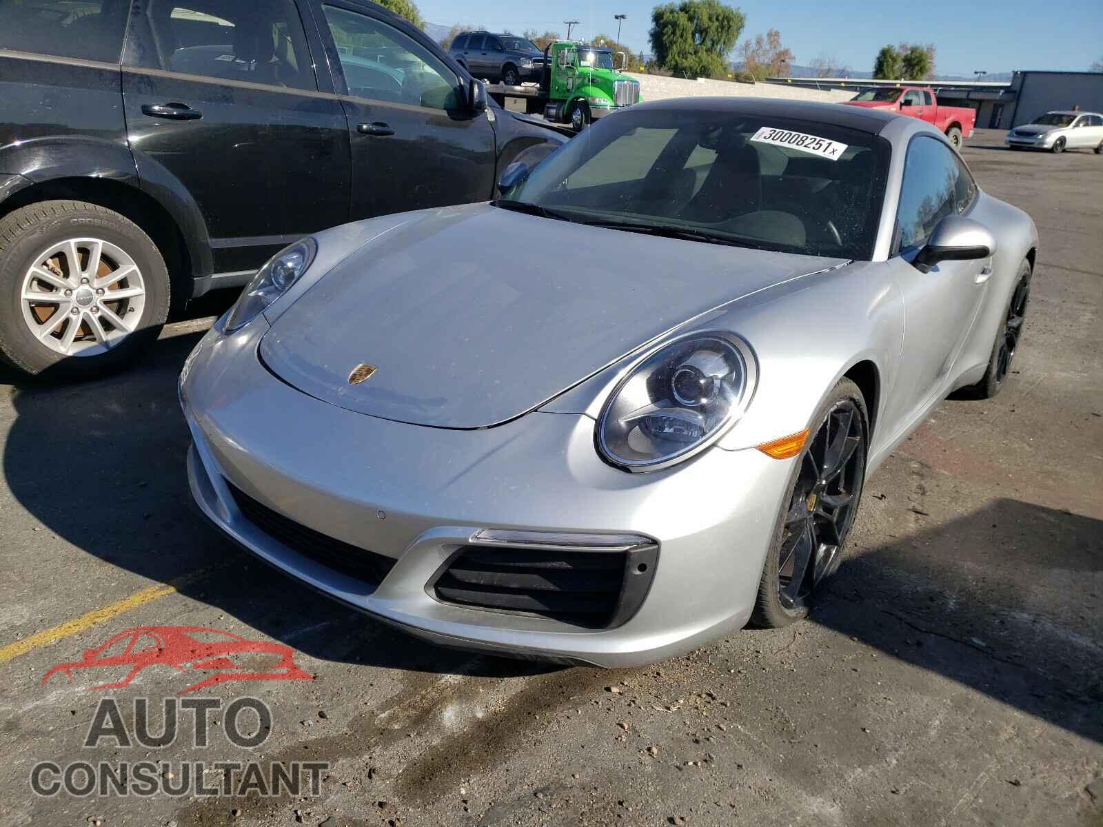 PORSCHE 911 2019 - WP0AA2A95KS104002