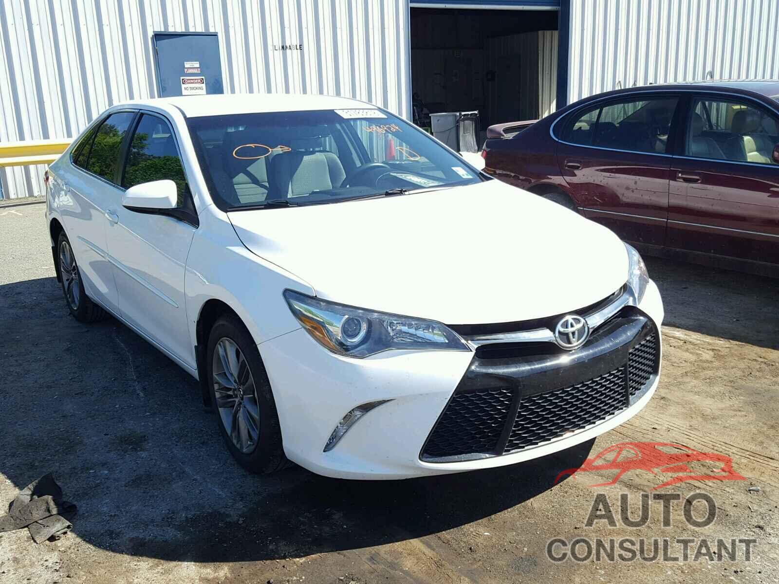 TOYOTA CAMRY 2015 - 4T1BF1FK2FU496924