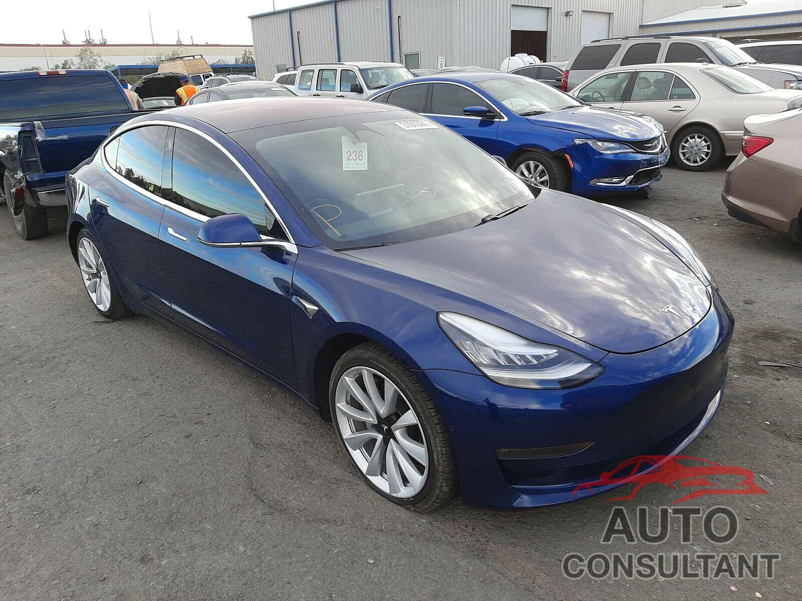 TESLA MODEL 3 2018 - 5YJ3E1EB7JF131072