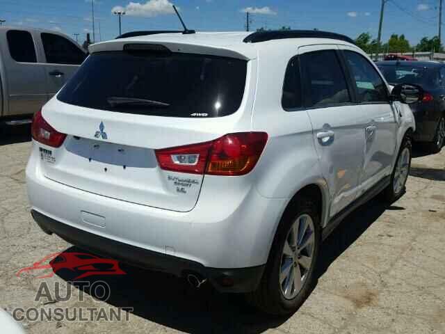 MITSUBISHI OUTLANDER 2015 - 4A4AR4AW1FE031847