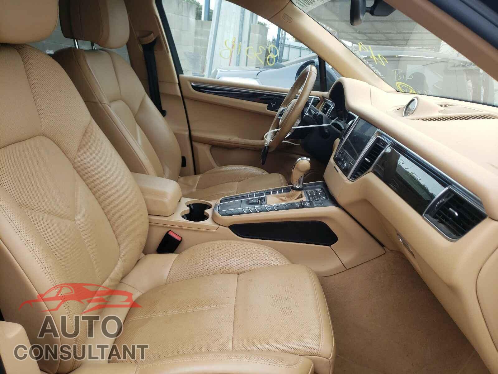 PORSCHE MACAN 2017 - WP1AA2A51HLB01273