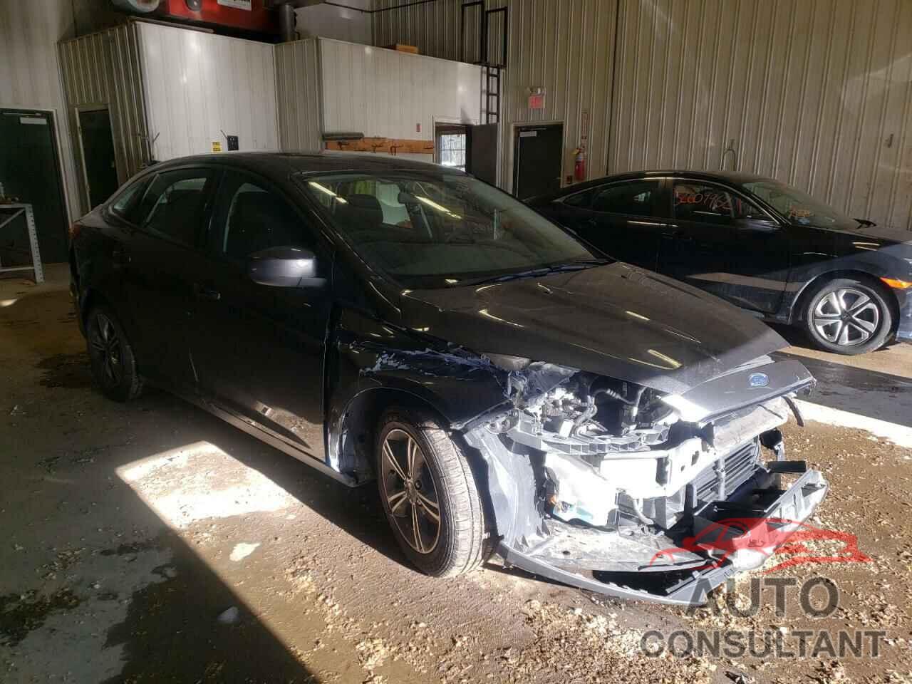 FORD FOCUS 2018 - 1FADP3FE0JL283796