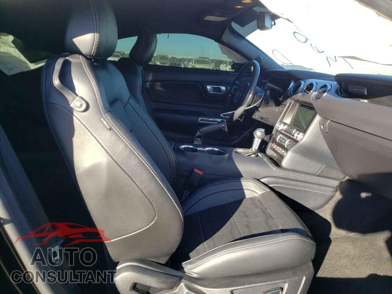 FORD MUSTANG 2018 - 1FA6P8CFXJ5138286