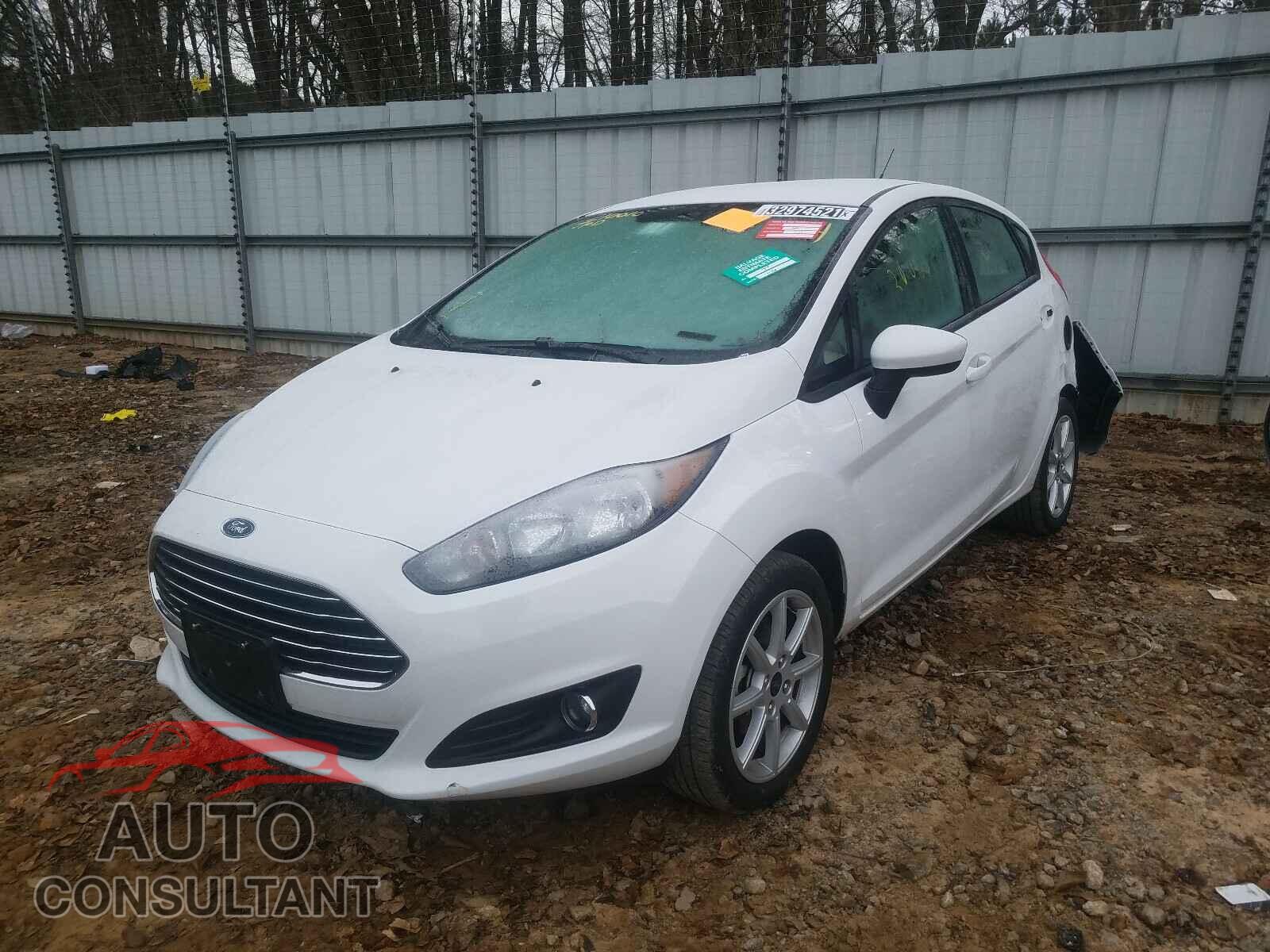 FORD FIESTA 2019 - 3FADP4EJ5KM138516
