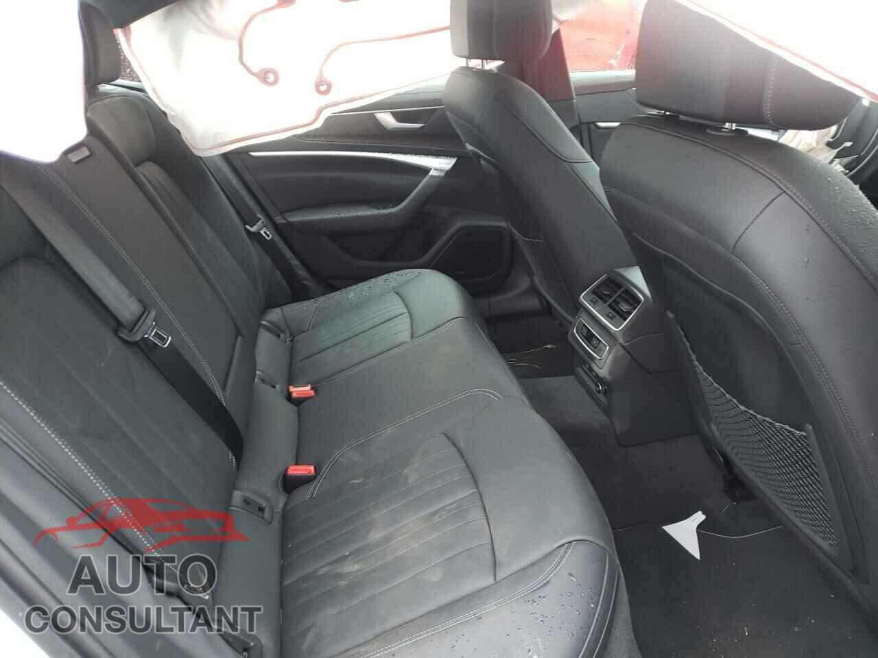 AUDI A6 2021 - WAUD3AF24MN056214